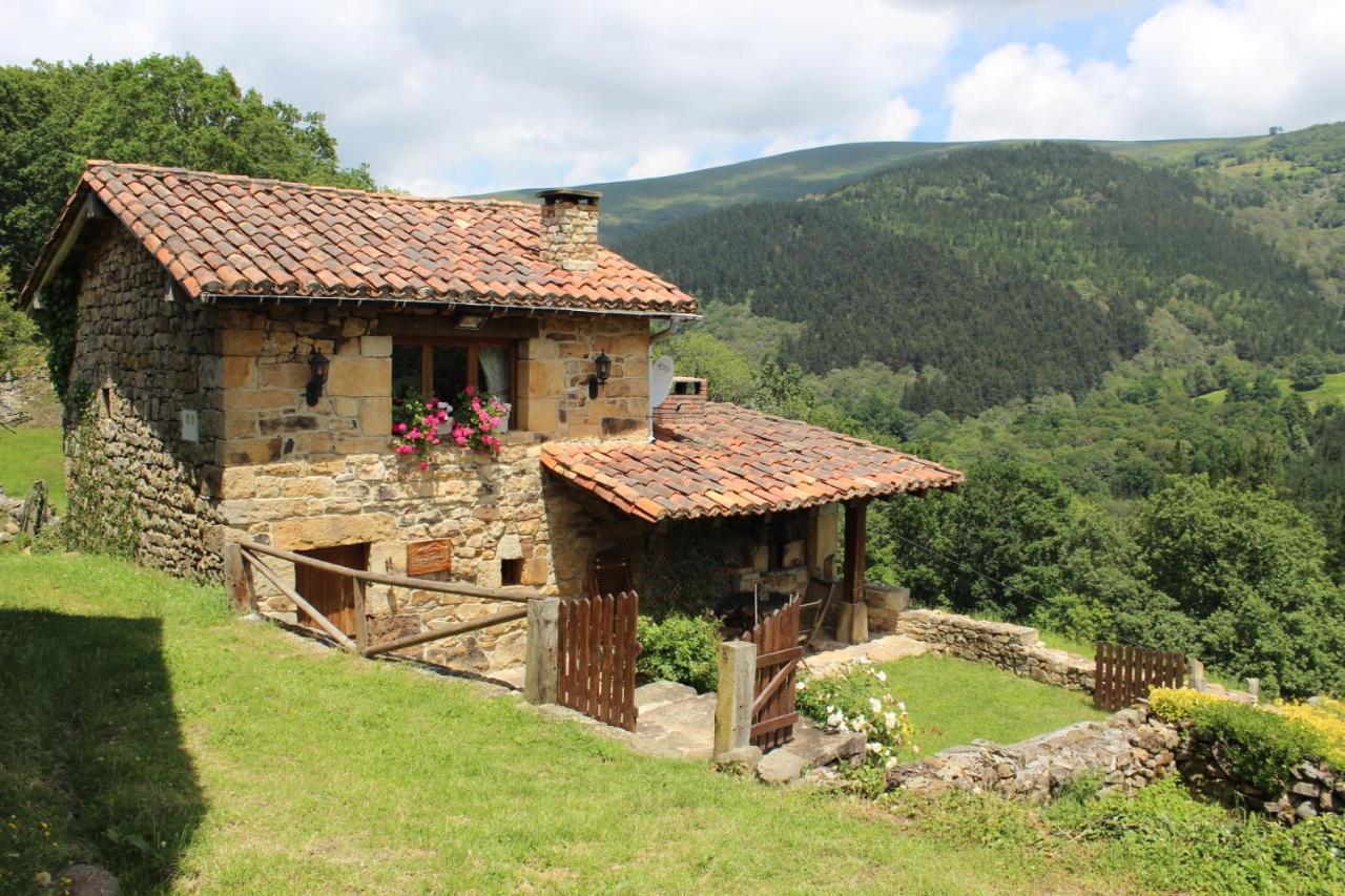 El Refugio De Luena Villa San Miguel de Luena Exteriör bild